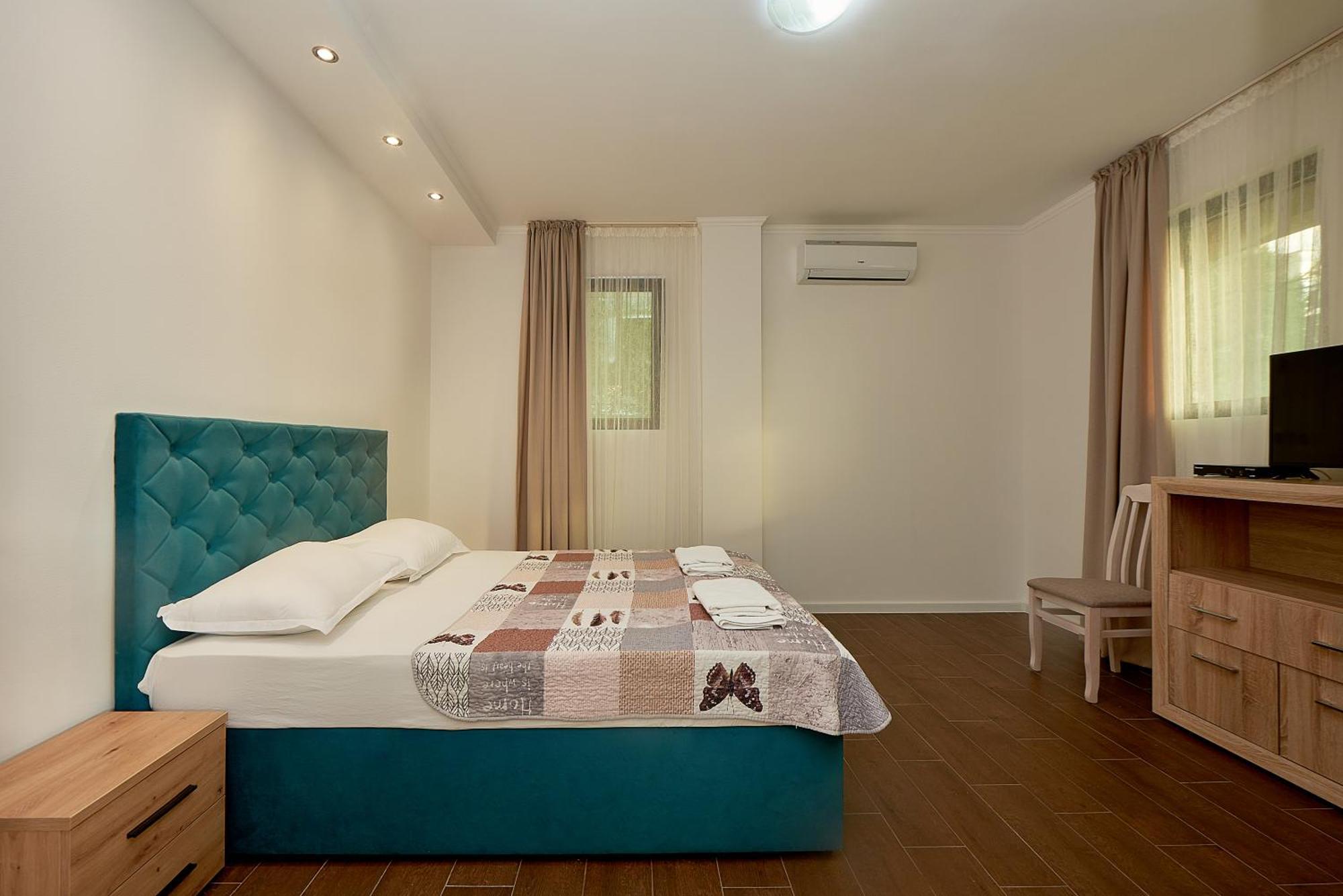 Adria Lux Apartmens 2 سفيتي ستيفان المظهر الخارجي الصورة