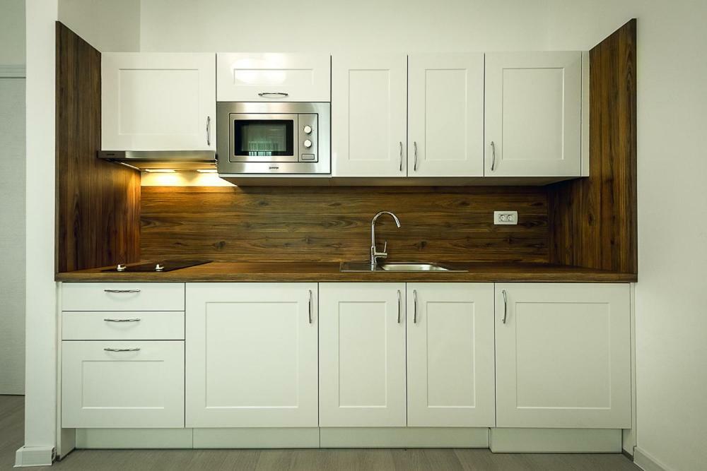 Adria Lux Apartmens 2 سفيتي ستيفان المظهر الخارجي الصورة