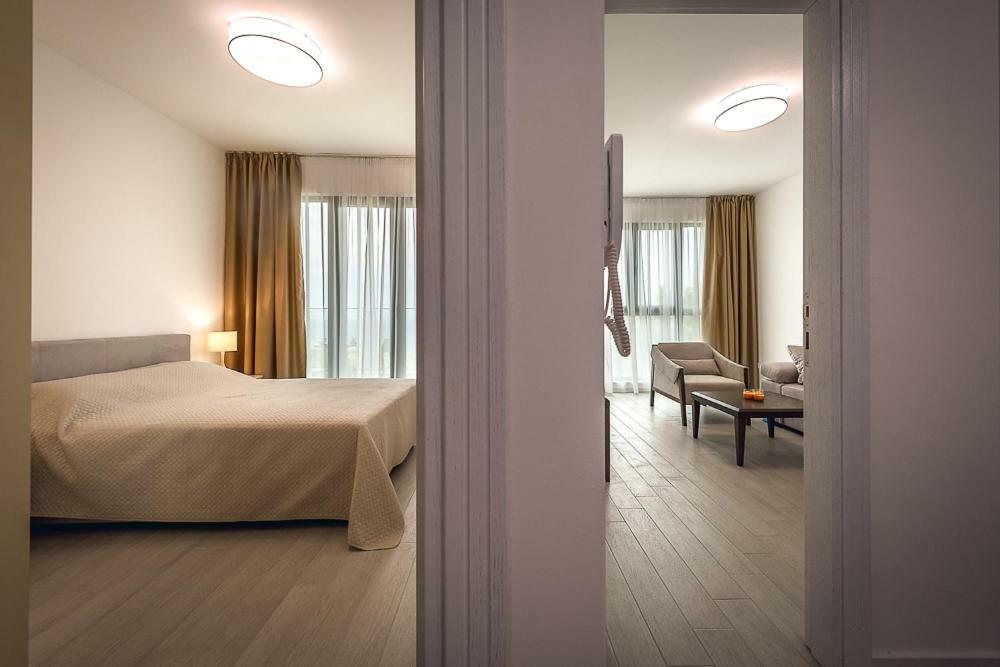 Adria Lux Apartmens 2 سفيتي ستيفان المظهر الخارجي الصورة