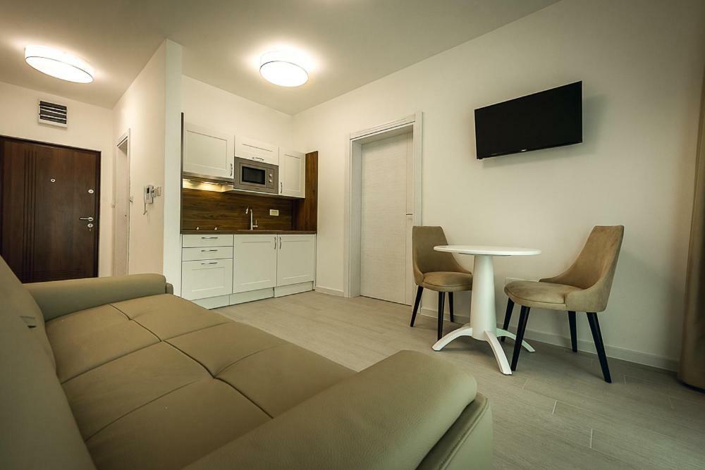 Adria Lux Apartmens 2 سفيتي ستيفان المظهر الخارجي الصورة