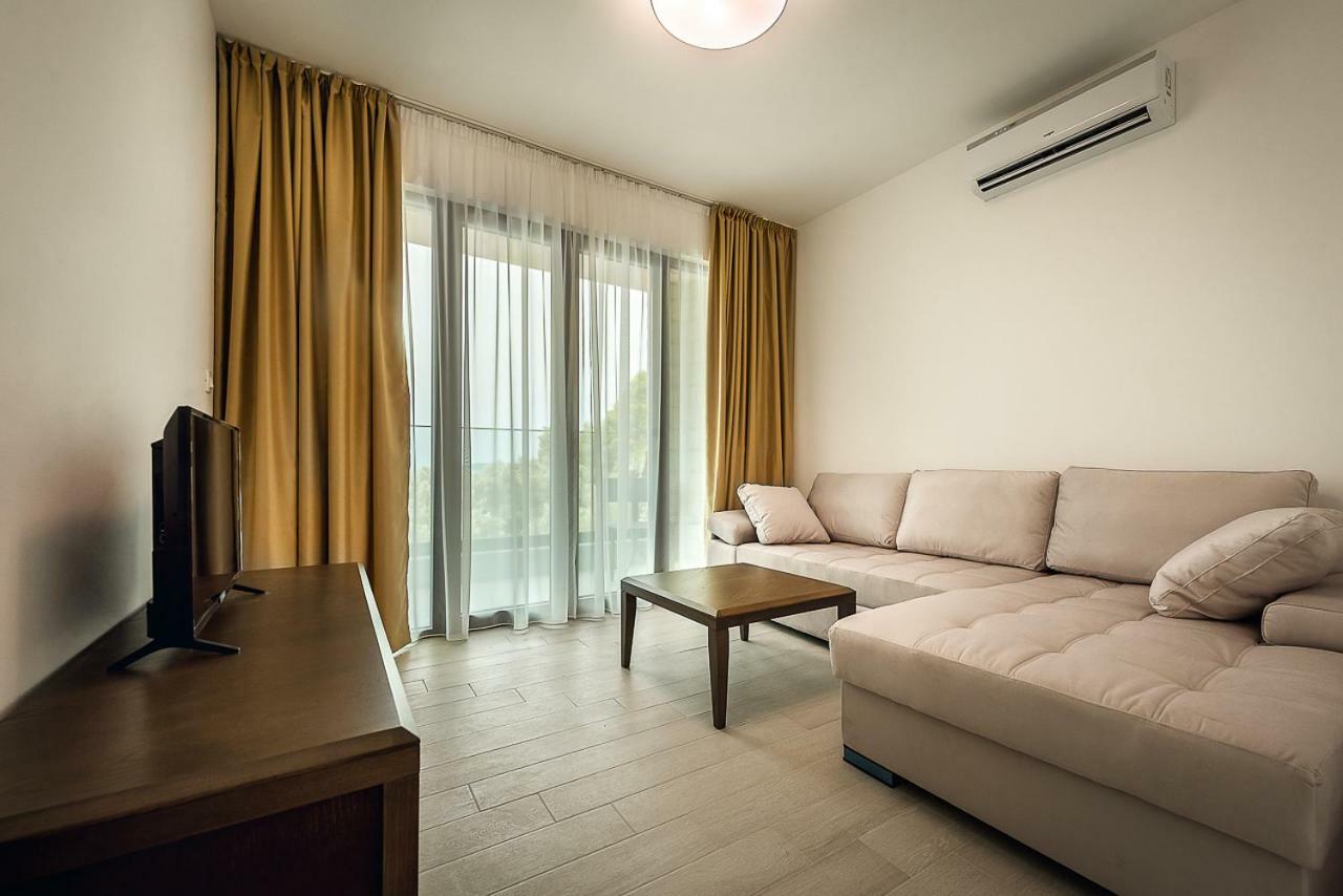 Adria Lux Apartmens 2 سفيتي ستيفان المظهر الخارجي الصورة